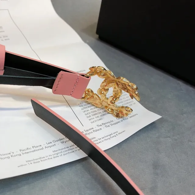Chanel Pink Gold Matte Crystal-Embellished Laurel Buckle Leather Belt 3