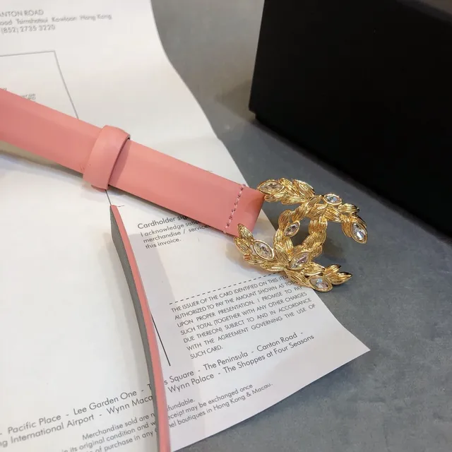 Chanel Pink Gold Matte Crystal-Embellished Laurel Buckle Leather Belt 5