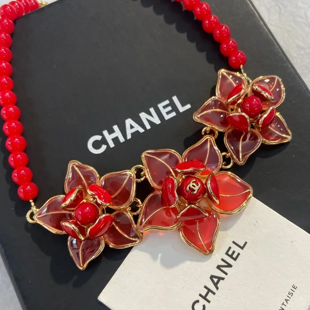 Chanel Red Beaded Enamel Camellia Necklace 3