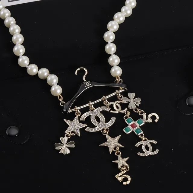 Chanel সাদা সোনা মুক্তা ডোরি হার্ডওয়্যার নেকলেস 5