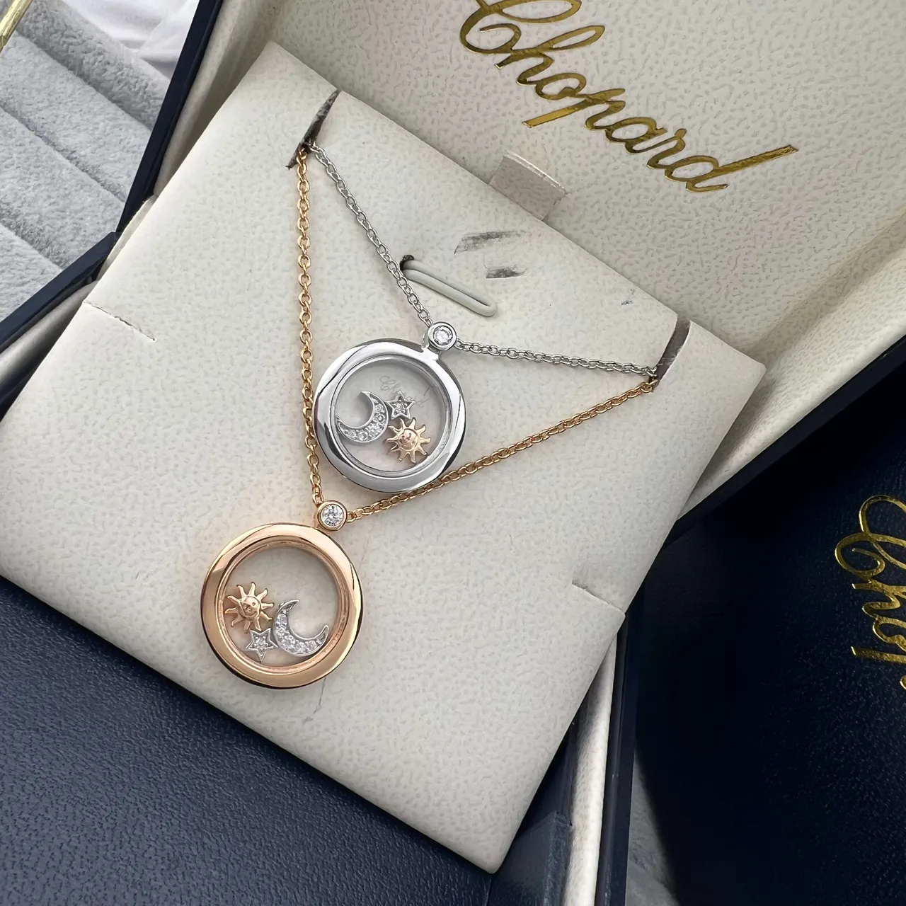 Chopard روح سعيدة نقشة سماوية قلادة الذهب الوردي والذهب الأبيض 5
