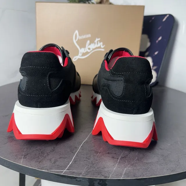 Christian Louboutin sneakers noir rouge sculpté semelle ondulée cuir daim partie supérieure sneakers chunky 6