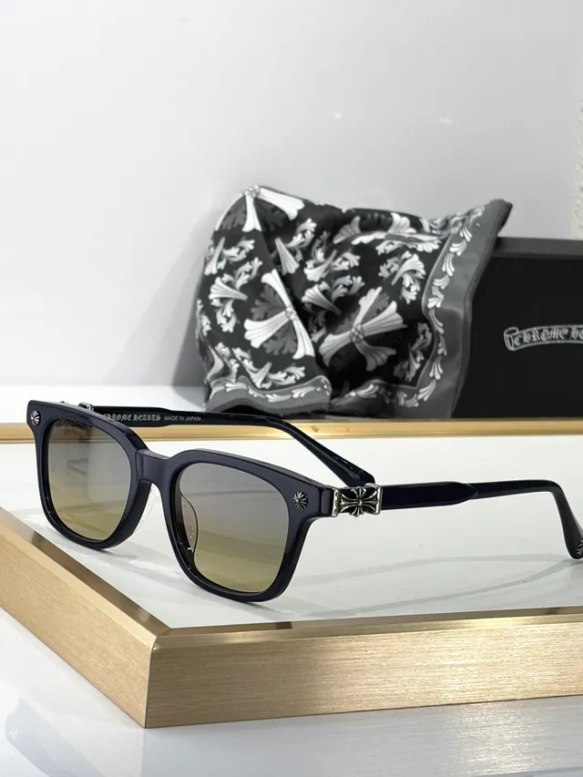 Chrome Hearts Black Transparent Rectangular Wayfarer Silhouette Cross Motif Hardware Sunglasses 3