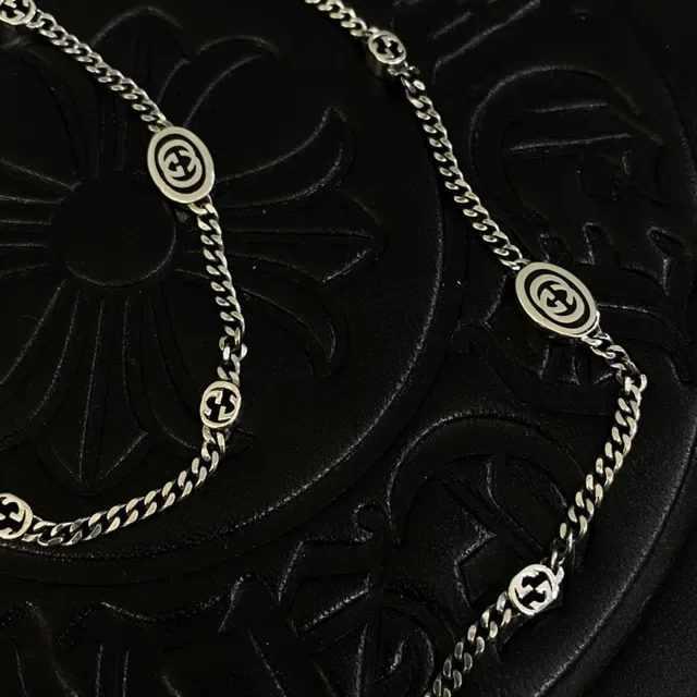 Colar Chrome Hearts Corrente Cruz Medalhão Prata 4