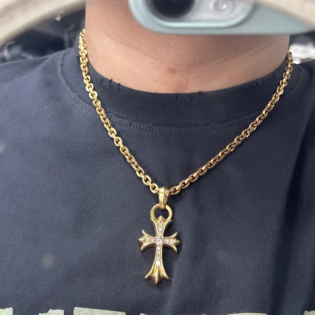 Chrome Hearts Cruz Pavé Crystal Gold-Tone Collar 3