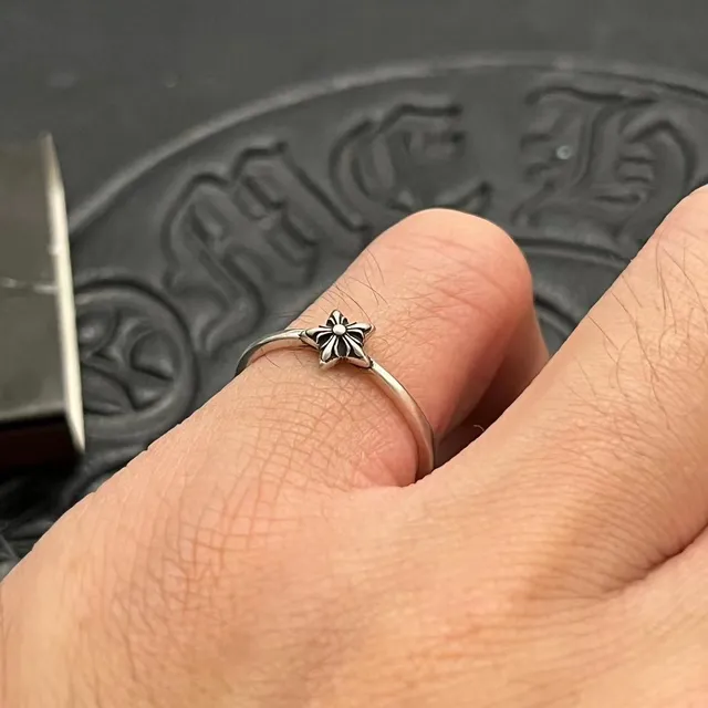 Chrome Hearts Flower Ring Silver Oxidized Floral Motif Ring 2