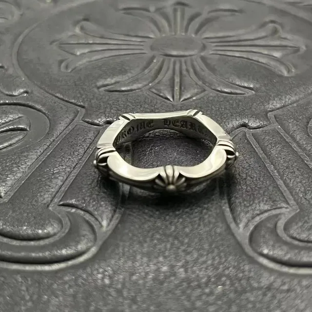 Chrome Hearts Silver Black Ornate Floral Scrollwork Shield-Shaped Bezel Ring 6