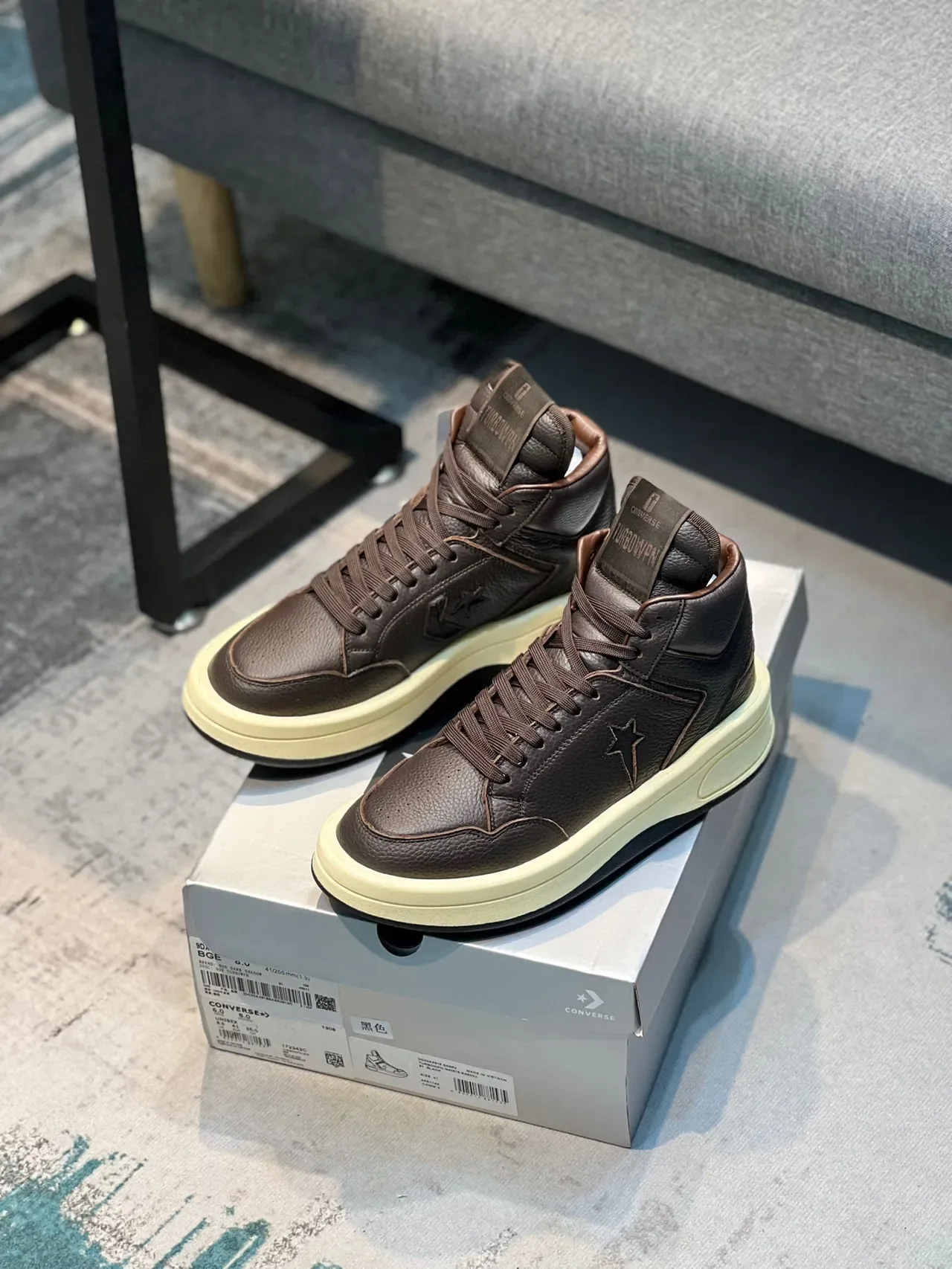 Converse Tênis Lifestyle de Couro Marrom Bege Pebbled de Bico Alto 7