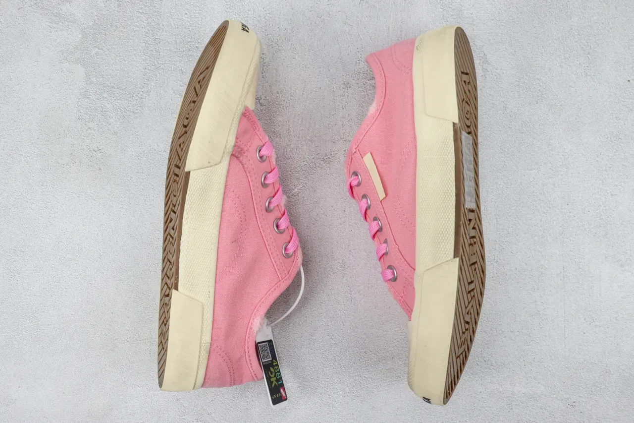 Converse Chuck Taylor All Star Pink Canvas Lifestyle Sneakers 2