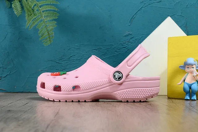 Crocs Classic Clog Vert Citron Sabots Enfants 3