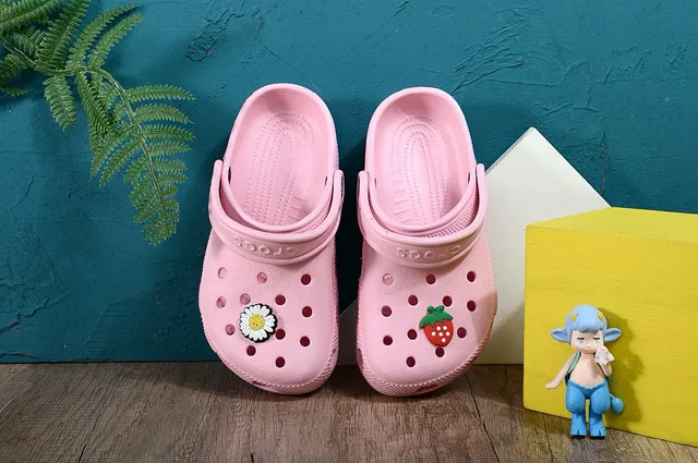 Crocs Classic Clog Vert Citron Sabots Enfants 4