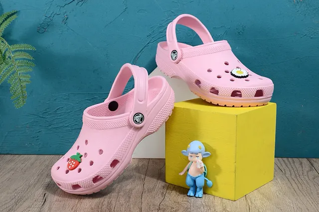 Crocs Classic Clog Vert Citron Sabots Enfants 5