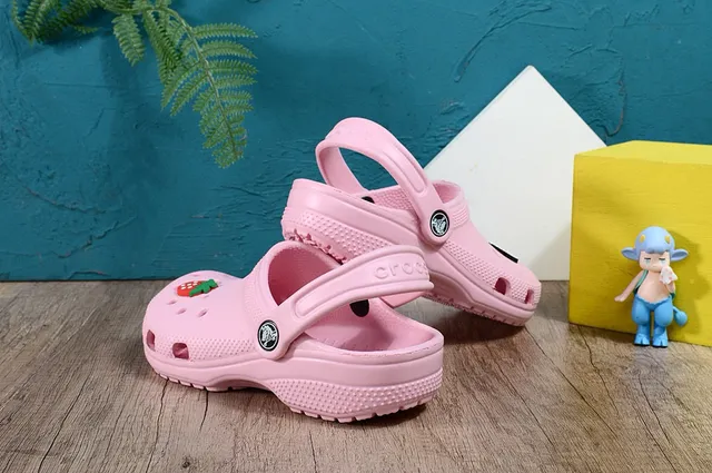 Crocs Classic Clog Vert Citron Sabots Enfants 7
