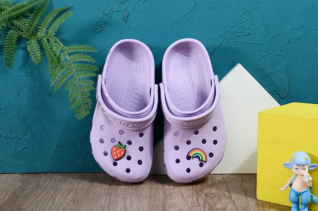 Crocs Classic Clog Vert Citron Sabots Enfants 16