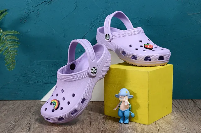 Crocs Classic Clog Vert Citron Sabots Enfants 17