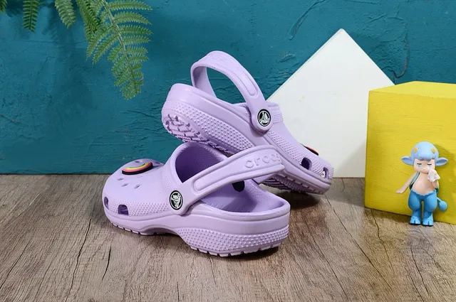 Crocs Classic Clog Vert Citron Sabots Enfants 19