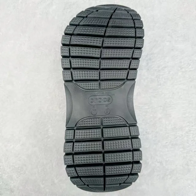 Crocs Echo Clog Black Molded Foam Platform Clog 2