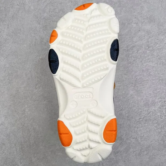 Crocs Echo Clog أبيض برتقالي بني أسود Clog 2