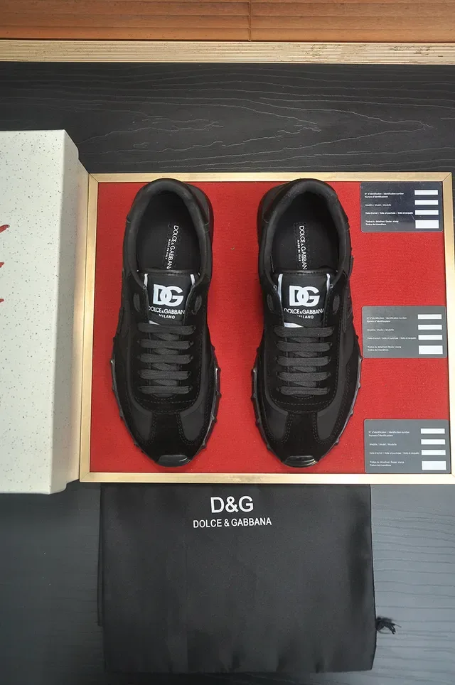 DC Shoes Black Monochrome Suede And Synthetic Overlay Lifestyle Sneakers 2