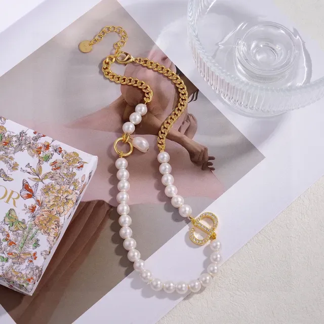 Dior Addict قلادة سلسلة كيرب ذهب أبيض لؤلؤ 5