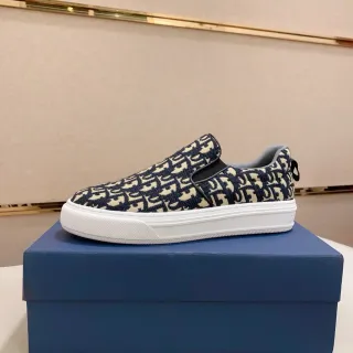 ديور B22 Monogram أزرق بحري و بيج حذاء رياضي سليب أون لايف ستايل