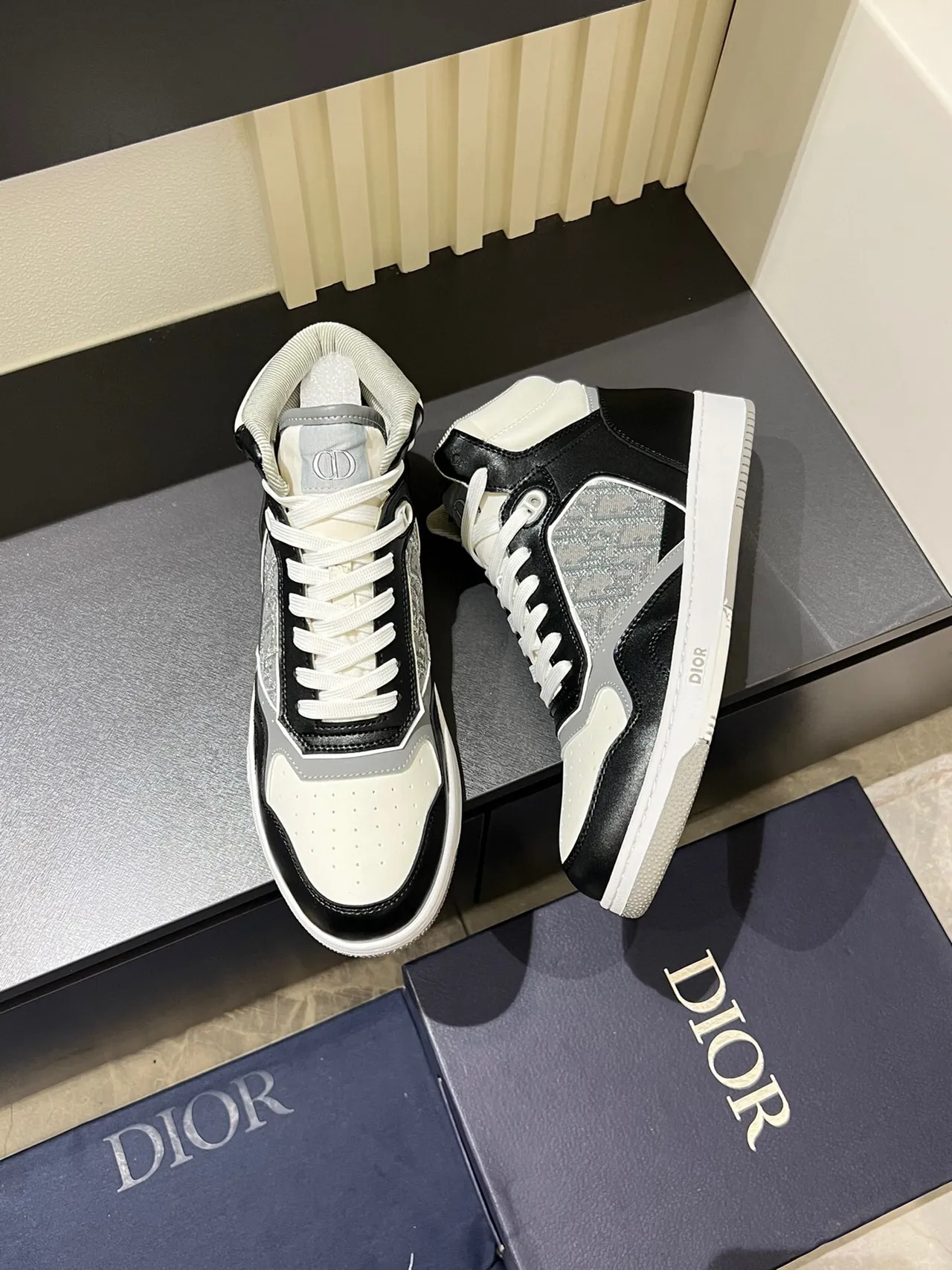 Dior B23 Black White High-Top Monogram Panel Lifestyle Sneakers 5
