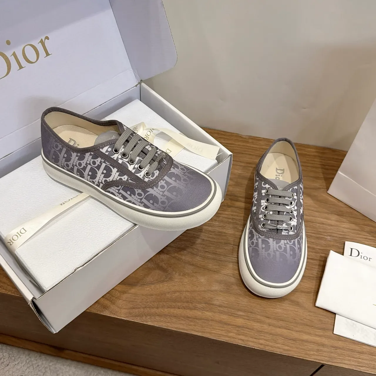 Dior B23 رمادي Monogram Canvas أحذية رياضية أسلوب حياة 4