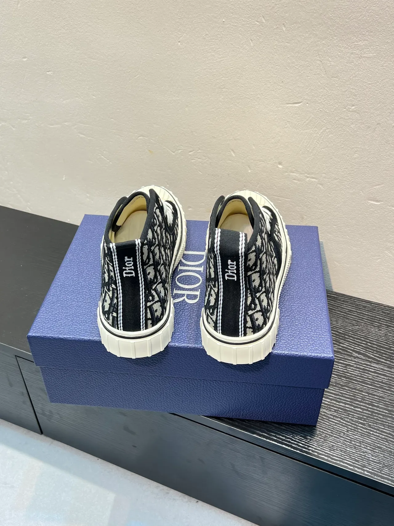 Dior B23 Oblique Jacquard High-Top Lifestyle Sneakers 6