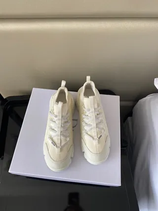 Dior B27 Off-White Chunky Sneakers 9