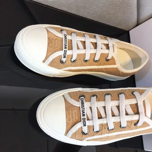 Dior Beige White Canvas Upper Rubber Sole Lifestyle Sneakers 2