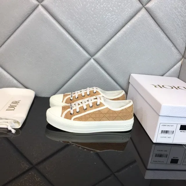 Dior Beige White Canvas Upper Rubber Sole Lifestyle Sneakers 5