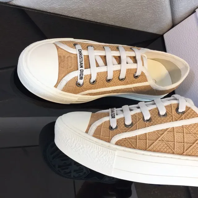 Dior Beige White Canvas Upper Rubber Sole Lifestyle Sneakers 7