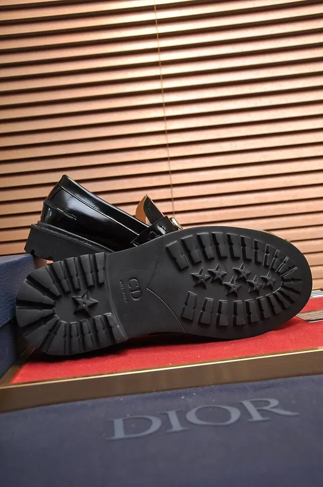 Dior Black Patent Leather D-Ring Buckle Loafers 3