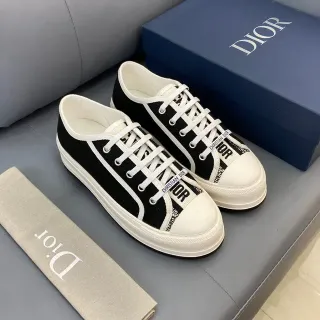 Dior Black White Canvas Upper Low-Top Silhouette Lifestyle Sneakers