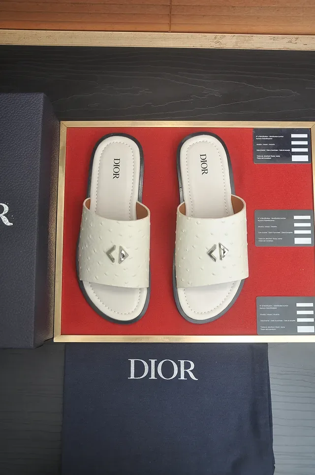 Dior Black White Ostrich-Textured Leather Single-Strap Slide Slippers 4