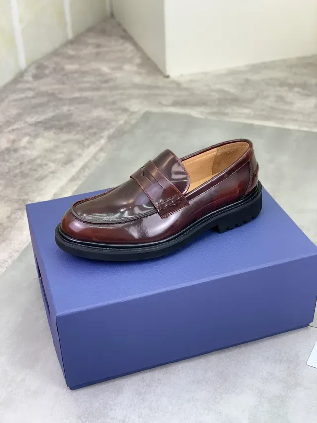 Dior Brown Black Glossy Patent Leather Penny Strap Detail Loafer 5