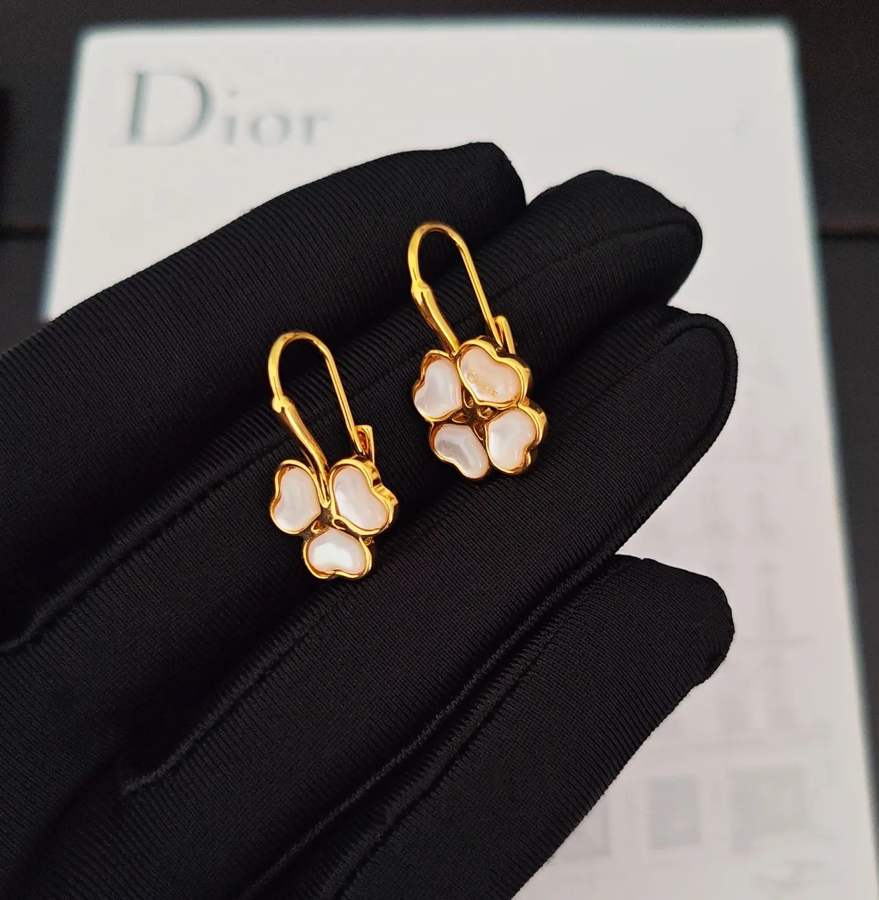 Dior Floral Motif Gold-Tone Mother-of-Pearl Earrings 4