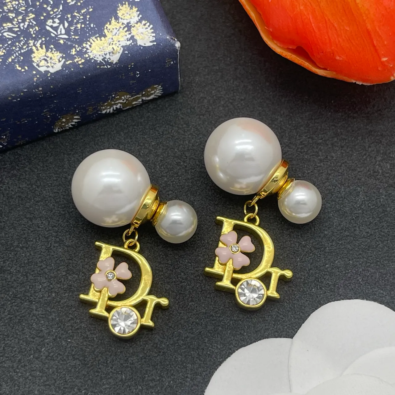 Dior Gold Pink Metal Pearl Stud Earrings 7