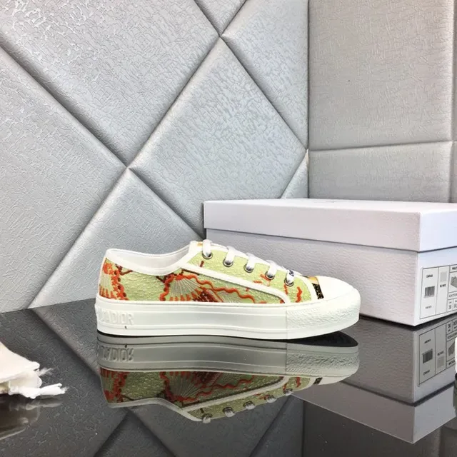 Dior Graphic-Print White Lifestyle Sneakers 3
