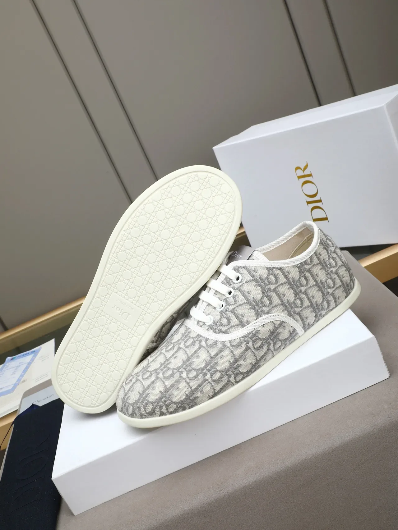 Dior Monogram Jacquard Gris et Blanc Low-Top à Lacets Lifestyle Sneakers 4