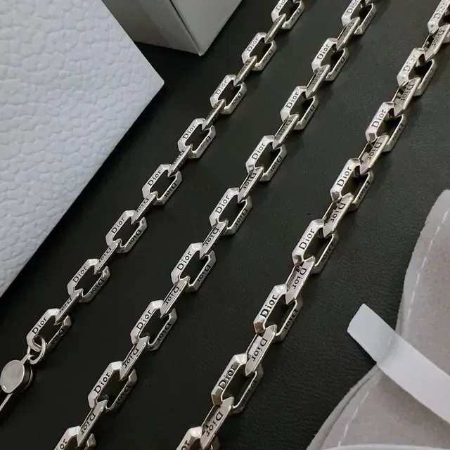 Dior Link Engraved Silver Chain Bracelet 5