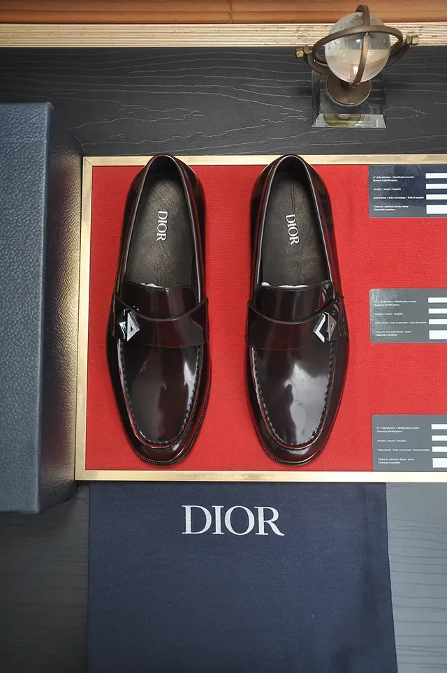 Dior Loafer Burgundy Black Patent Leather Metal Logo Plaque Loafer 5