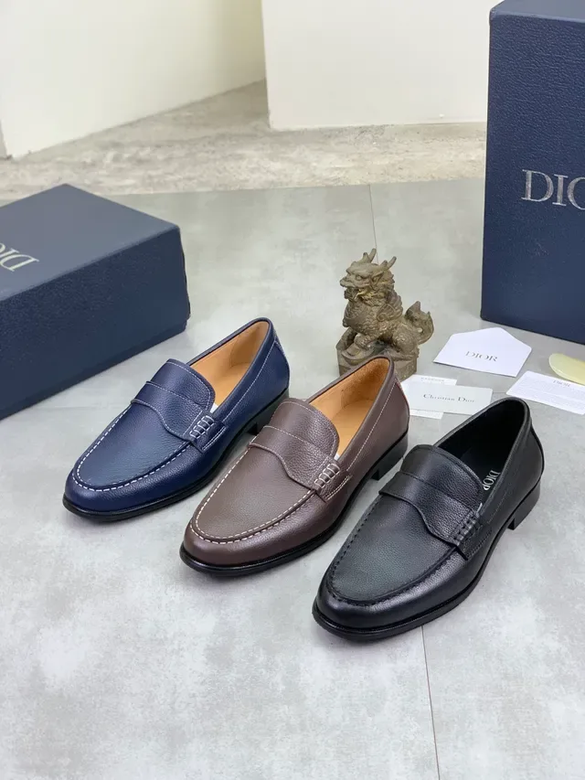 Dior Navy White Pebbled Leather Contrast Stitching Loafer 2