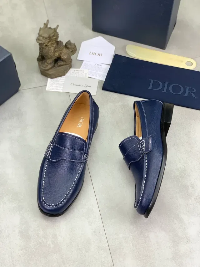Dior Navy White Pebbled Leather Contrast Stitching Loafer 5