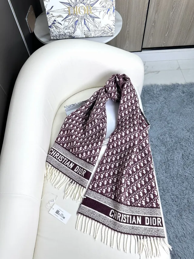 Dior Oblique Monogram Cachecol de Cachemira Borgonha e Branco 8