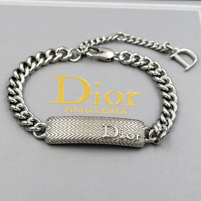 Dior Silver Curb-Link Chain Engraved Chevron-Textured Bar Bracelet 2
