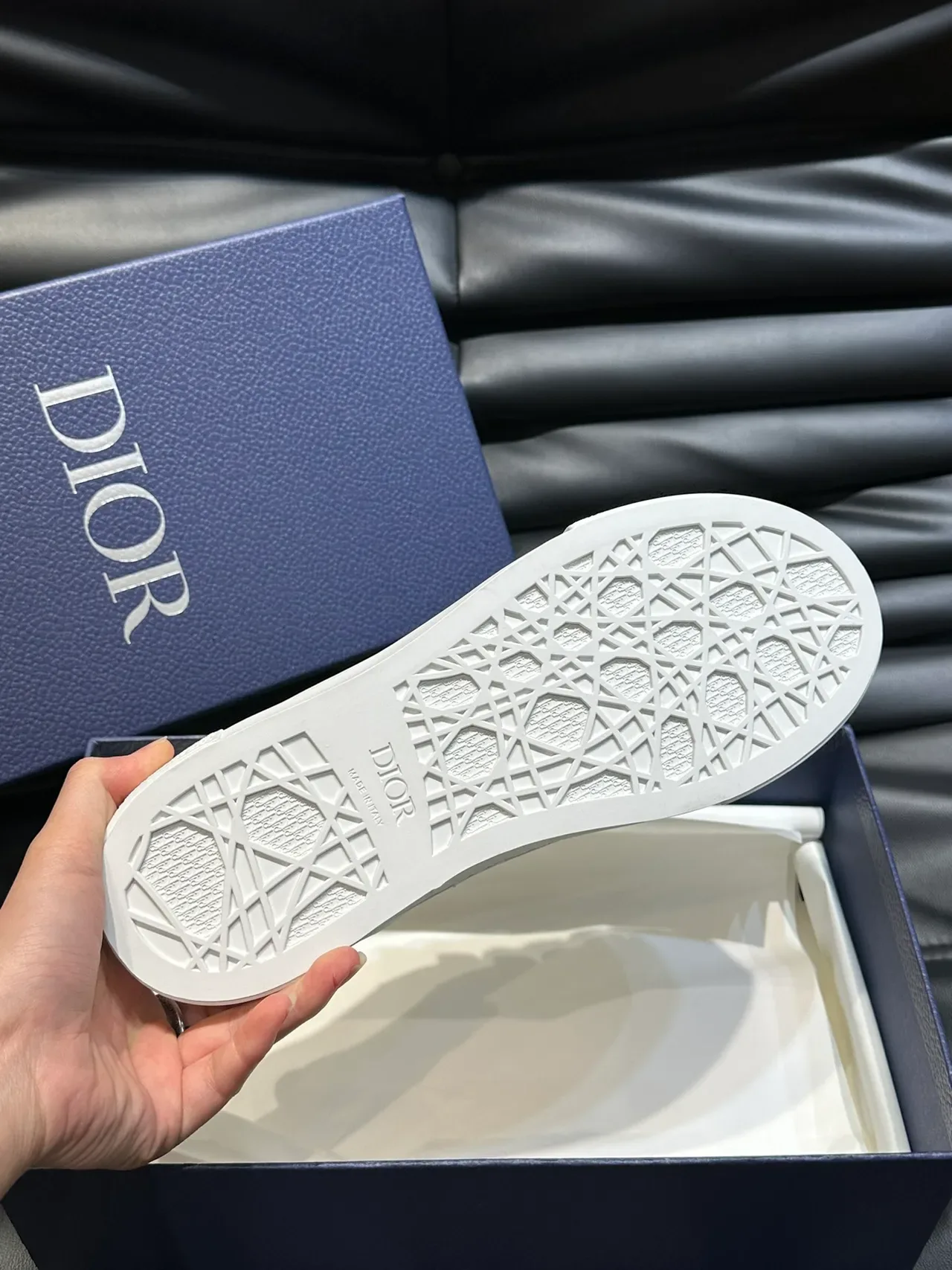 Dior White Embossed Leather Low-Top Lifestyle Sneakers 2