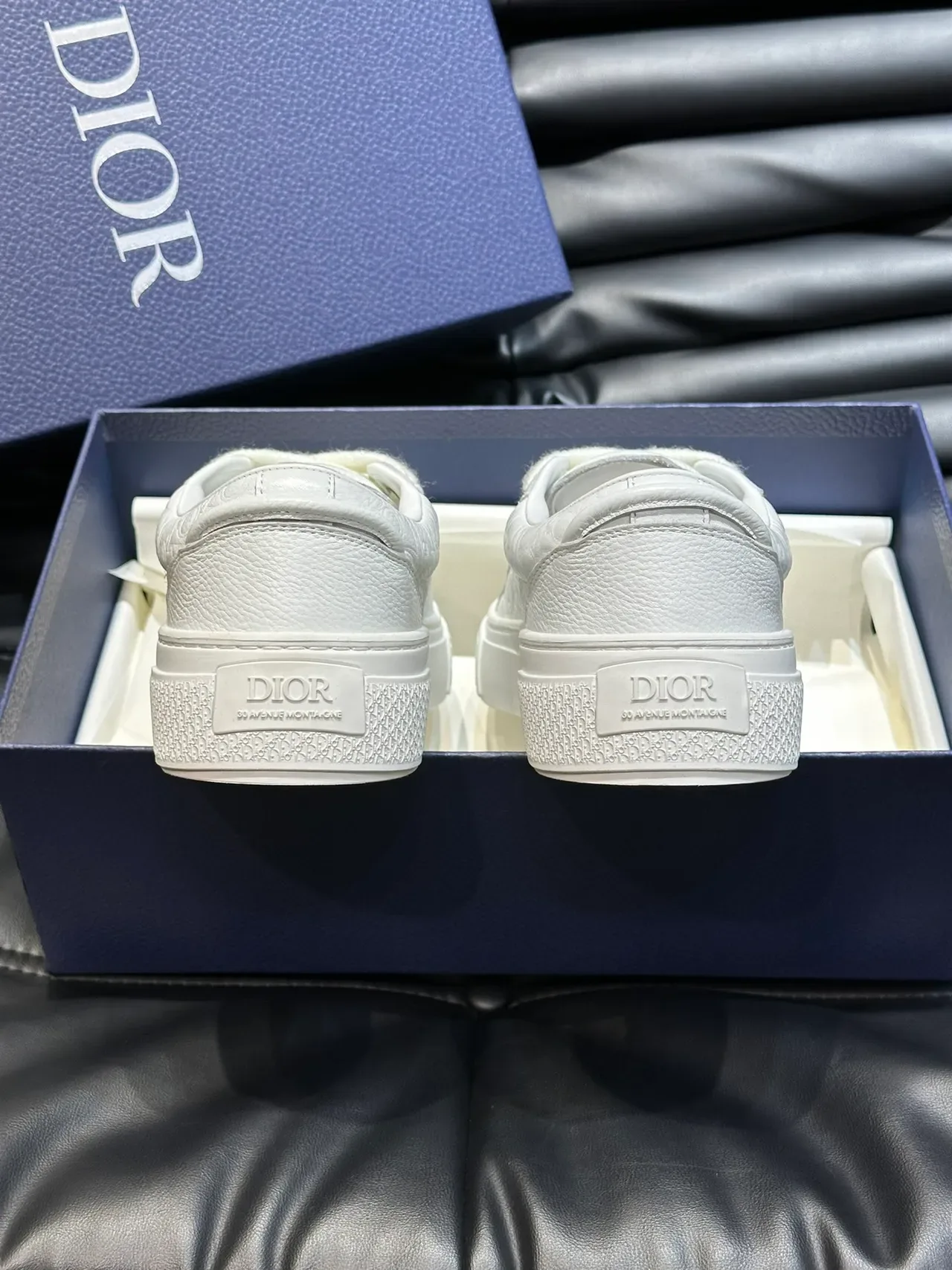 Dior White Embossed Leather Low-Top Lifestyle Sneakers 4