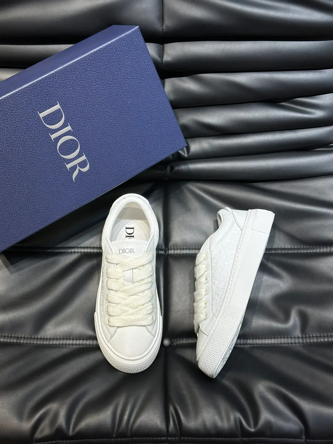 Dior White Embossed Leather Low-Top Lifestyle Sneakers 5
