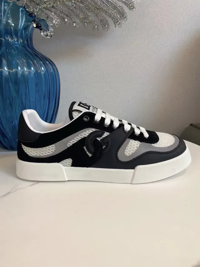 Dolce & Gabbana NS1 Noir Blanc Maille Et Daim Panéling Prominent DG Superposition De Monogramme Chaussures Lifestyle 4